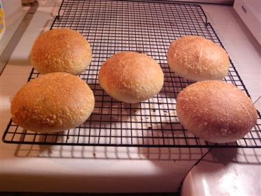 High-gluten flour bread